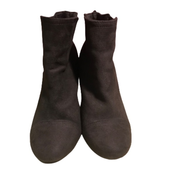 Old navy brown wedge booties - Picture 2 of 5